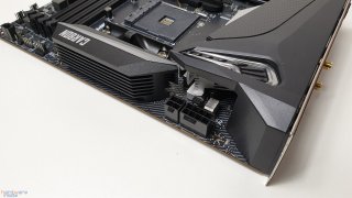 MSI MPG X570 GAMING PRO CARBON WIFI 6.jpg