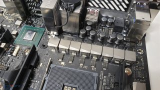 ASUS ROG CROSSHAIR VIII IMPACT VRM.jpg