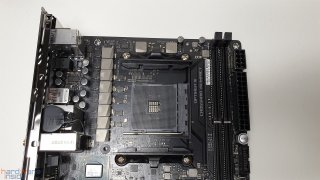 ASUS ROG CROSSHAIR VIII IMPACT VRM3.jpg