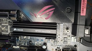 CORSAIR MP600 eingebaut 2.jpg