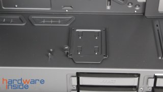 SSD Bracket vorne.jpg