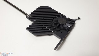 MSI PRESTIGE X570 CREATION Kühler 2.jpg