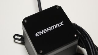 Liqmax_III_240RGB_Titel_1.jpg
