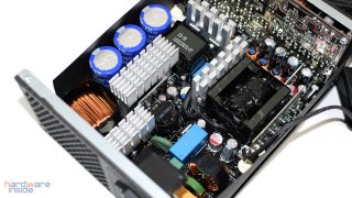 LC-Power LC1000 V2.4 Platinum (37).jpg