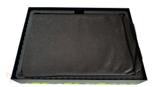 XMG Neo 15 - 7.jpg