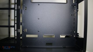 Inter-Tech C701_hinten_ Netzteil.jpg