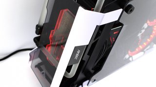 banner antec striker.jpg