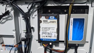 bequiet_Pure_base_500dx_backplate_abdeckung_montiert.jpg