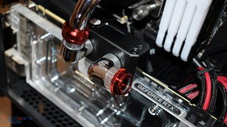 INWIN YONG wassergekühlter Messing-Build mit Bitspower_6308.jpg