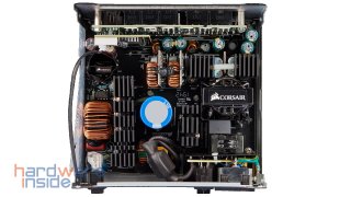 Corsair_CX650F_RGB_INNEN.jpg