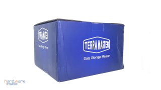 TerraMaster D4-300 - 1.jpg