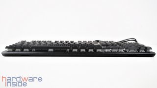 Corsair K60 RGB PRO_7.jpg