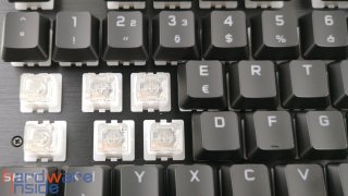 Corsair K60 RGB PRO_11.jpg