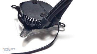 Phanteks Glacier One 240 MP - 8.jpg
