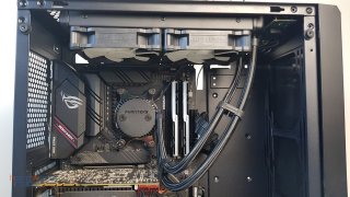 Phanteks Glacier One 240 MP - 24.jpg