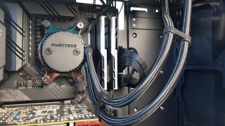 Phanteks Glacier One 240 MP - 25.jpg