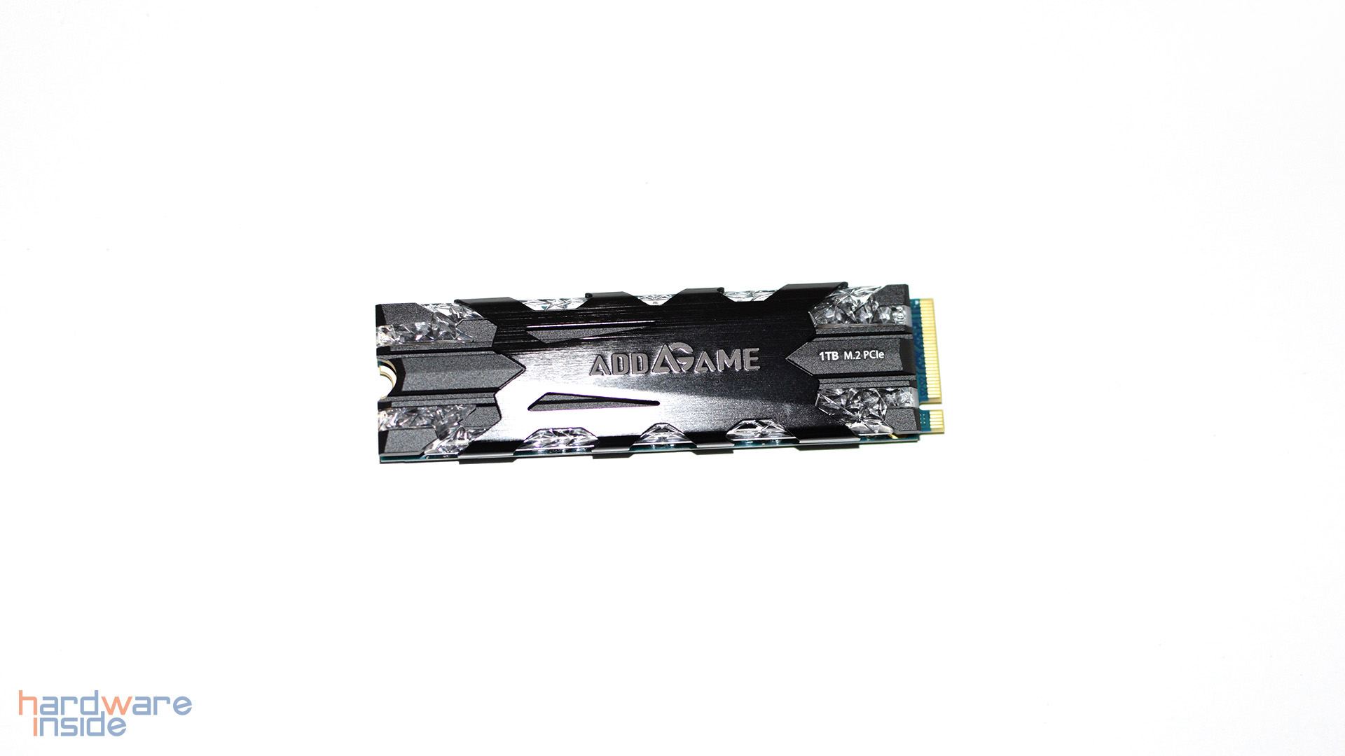 Addlink X70 RGB M.2 nVME (10).jpg