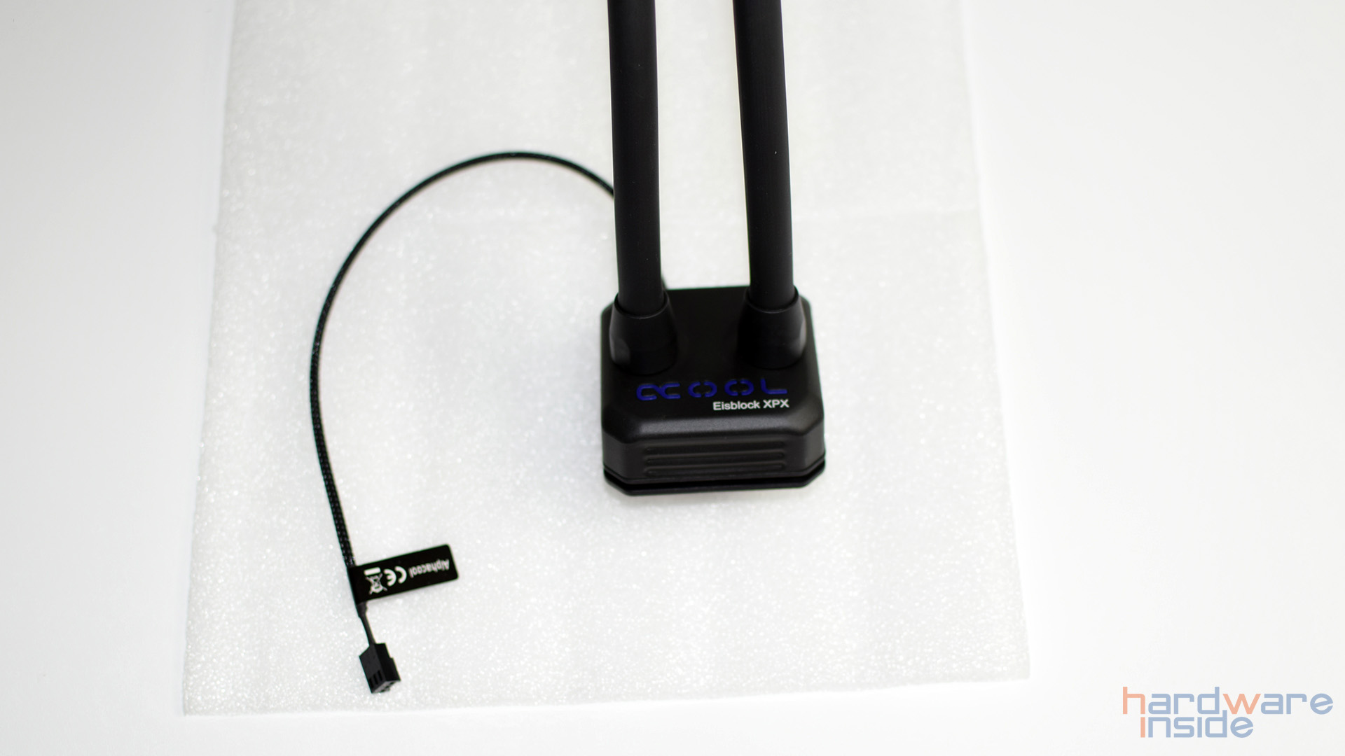Alphacool Eisbaer Extreme Black 16.jpg