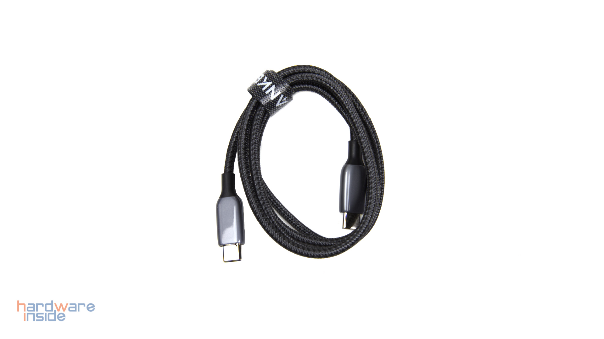 Anker-737-Power-Bank-Review-4.jpg