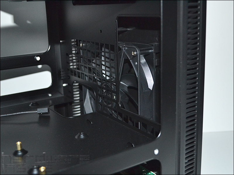 Antec - ISK600M Gehäuse