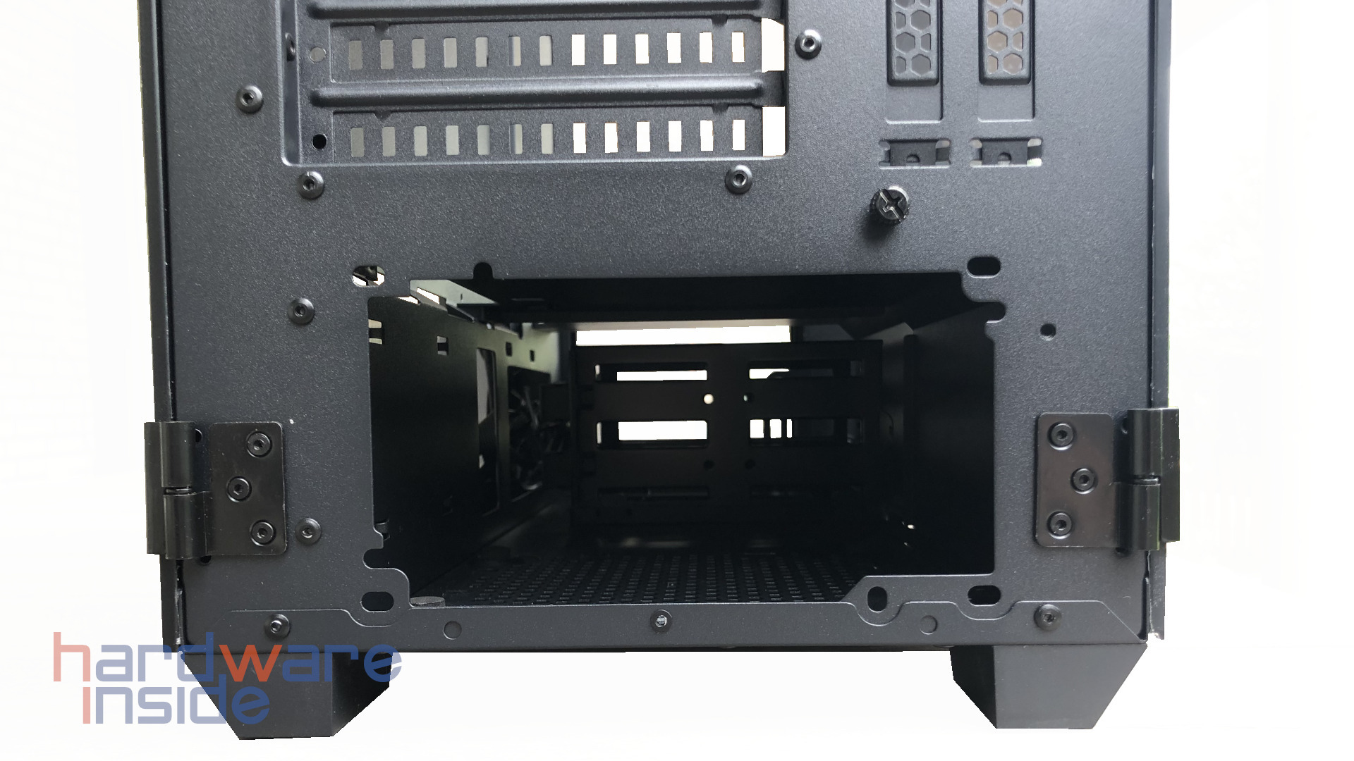 Antec NX1000_11