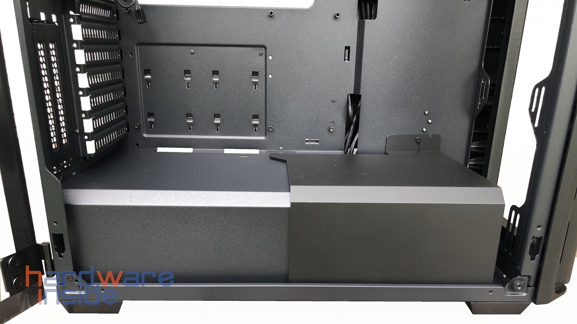Antec NX1000_7