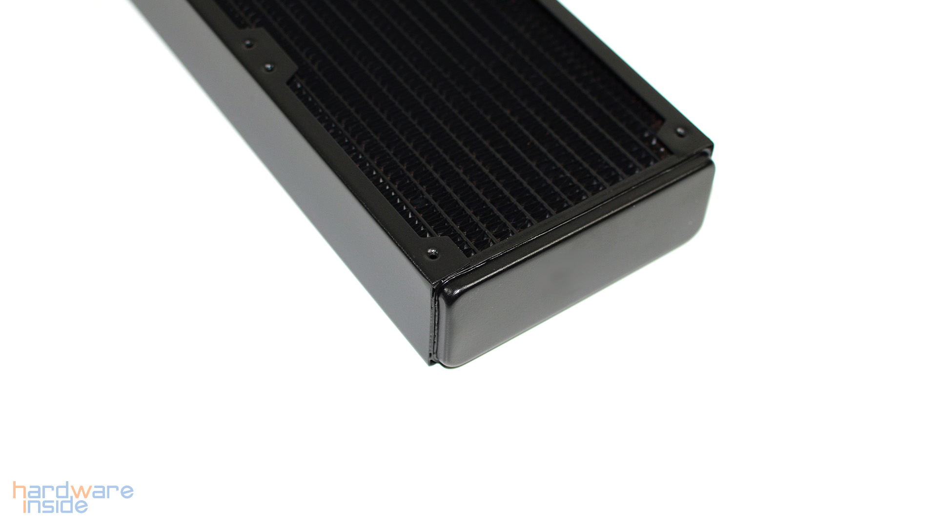 Aquacomputer Airplex XT 45 Vorstellung (14).jpg