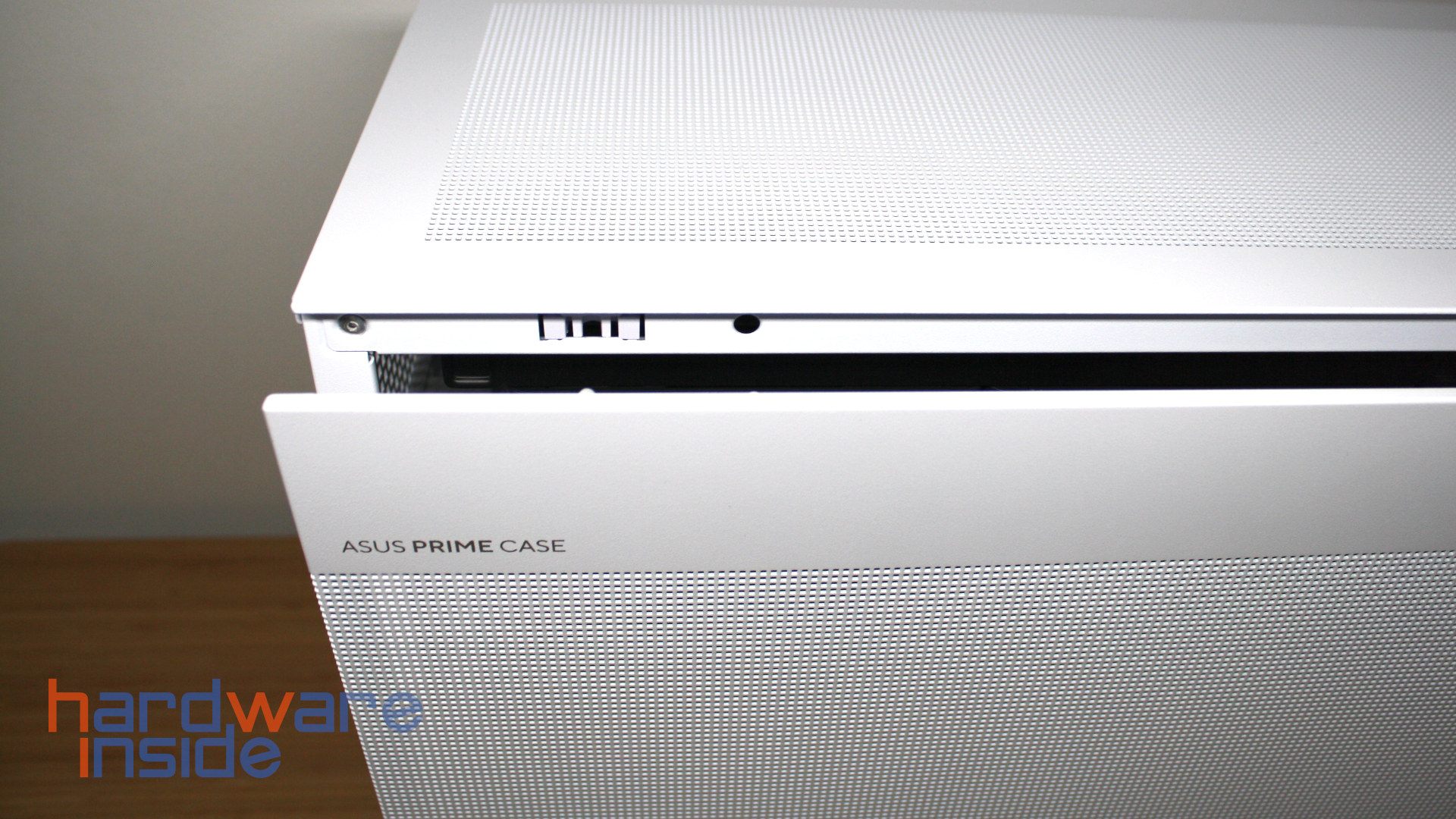 ASUS Prime AP201 - Details