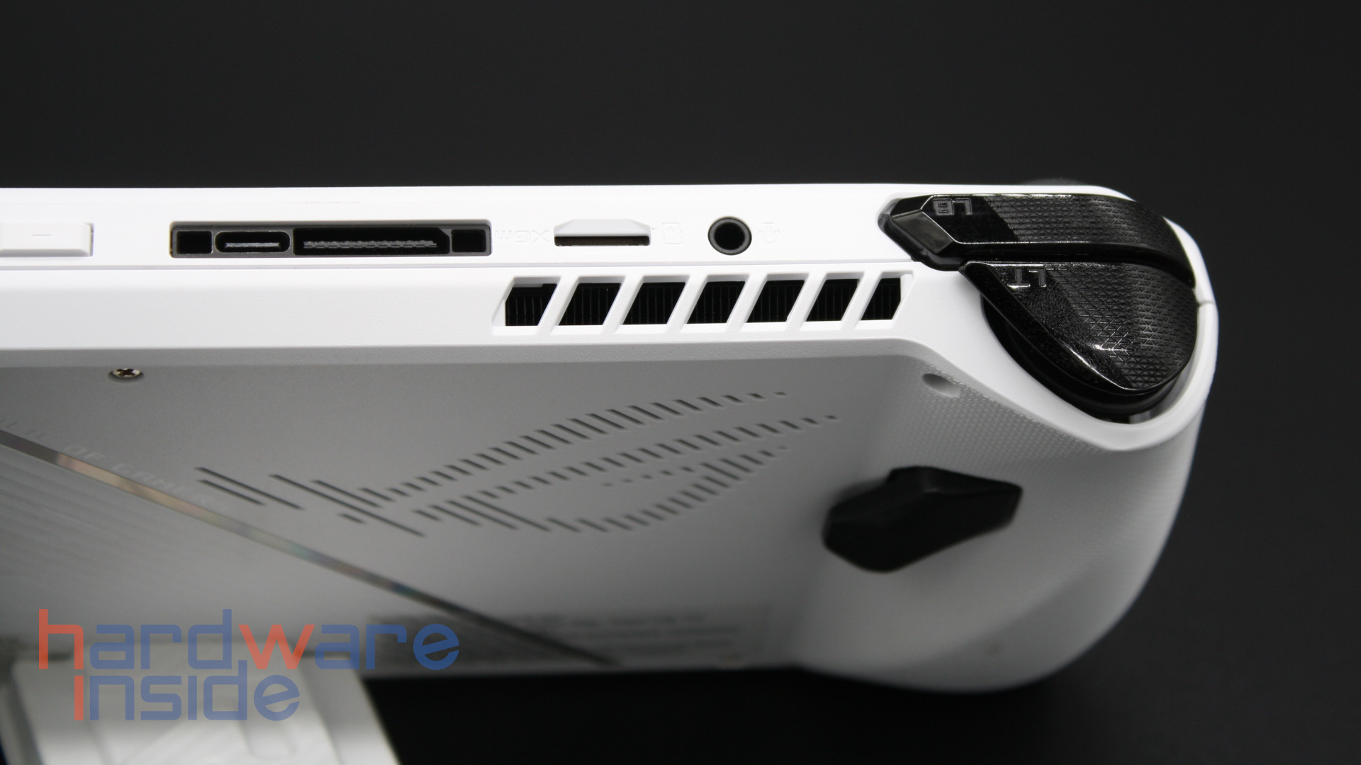 asus-rog-ally-anschlüsse-0.JPG