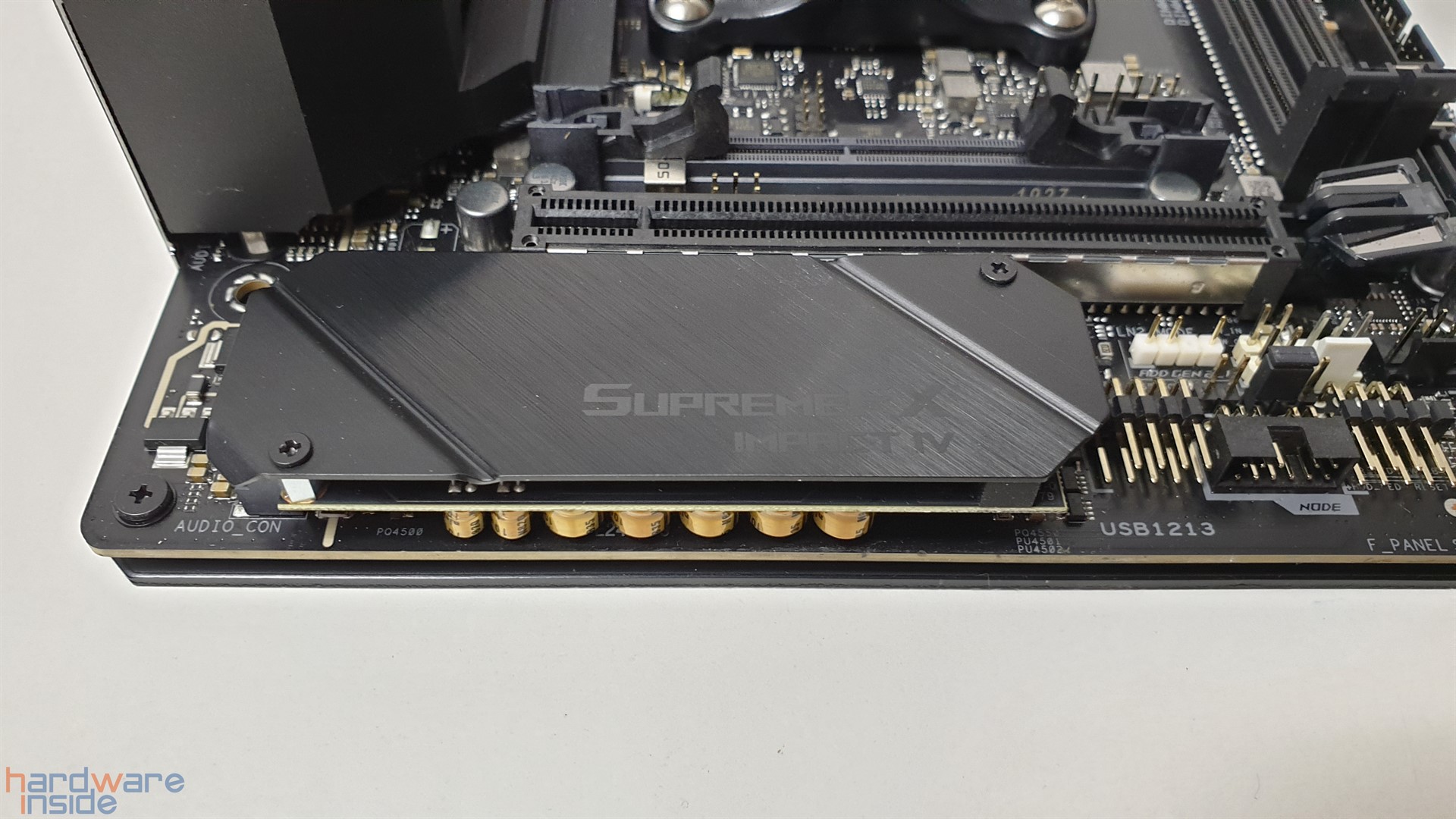 ASUS ROG CROSSHAIR VIII IMPACT Soundkarte.jpg