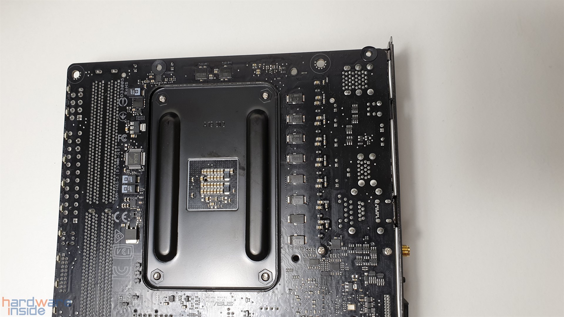 ASUS ROG CROSSHAIR VIII IMPACT VRM Rückseite.jpg