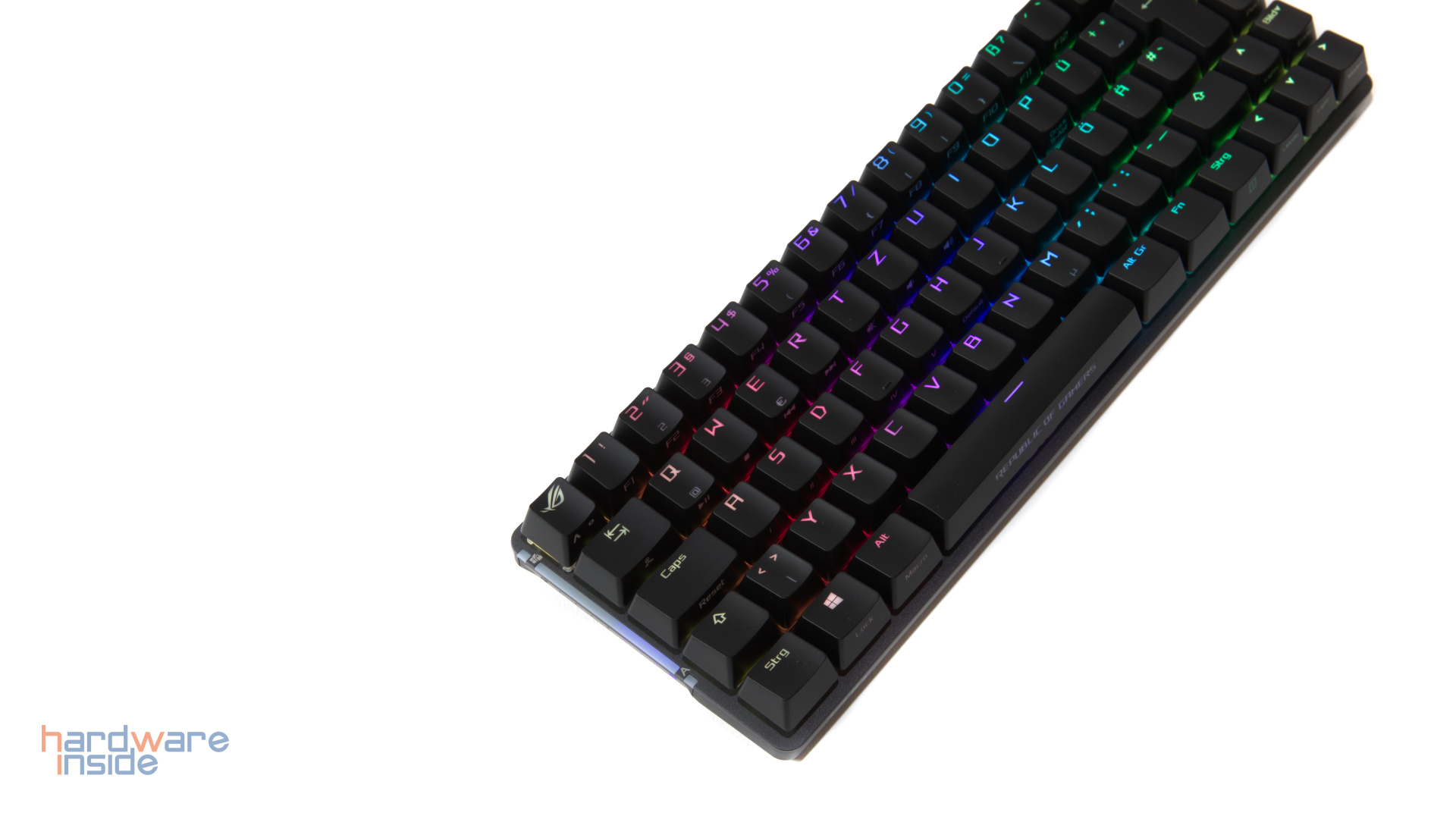 ASUS-ROG-Falchion-Review-16.jpg