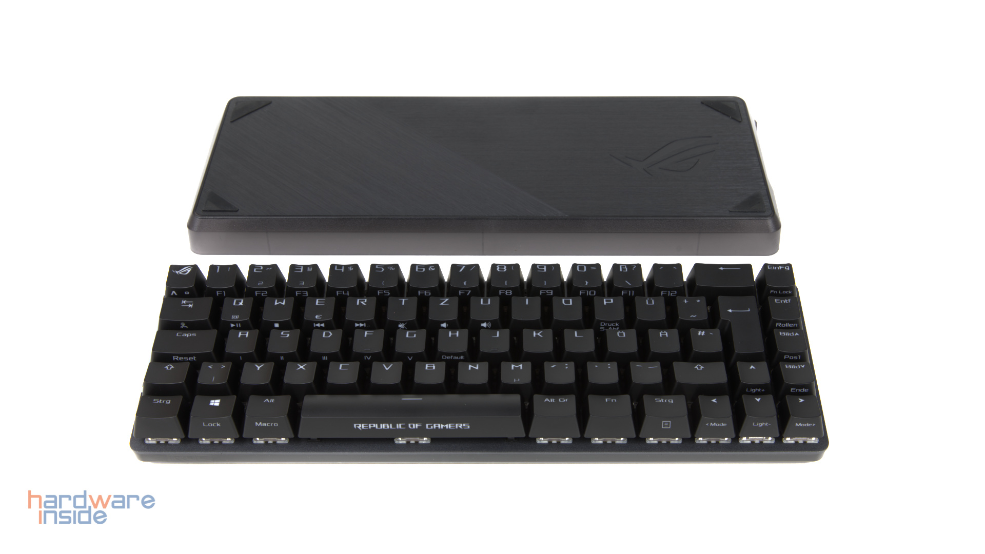 ASUS-ROG-Falchion-Review-4.jpg