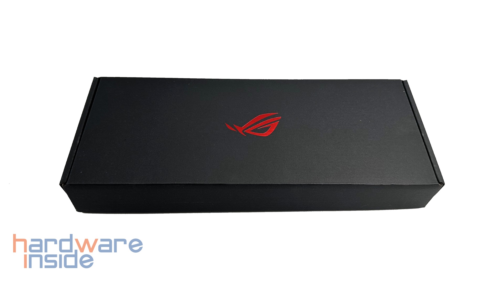 ASUS ROG Falchion RX Low Profile - 3.jpg