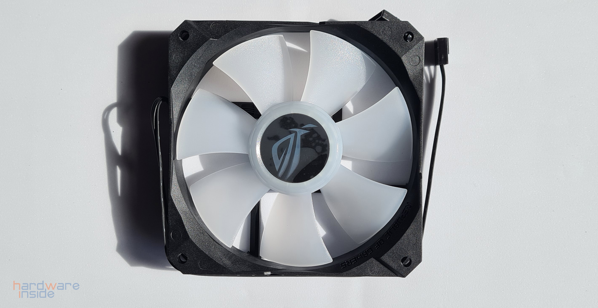 asus rog strix lc 360 rgb_11.jpg