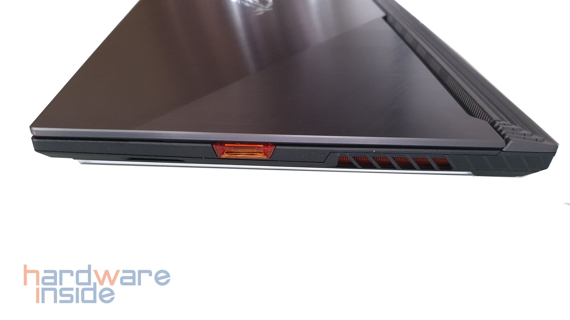 ASUS ROG STRIX SCAR III G531GW-AZ150T - 3.jpg