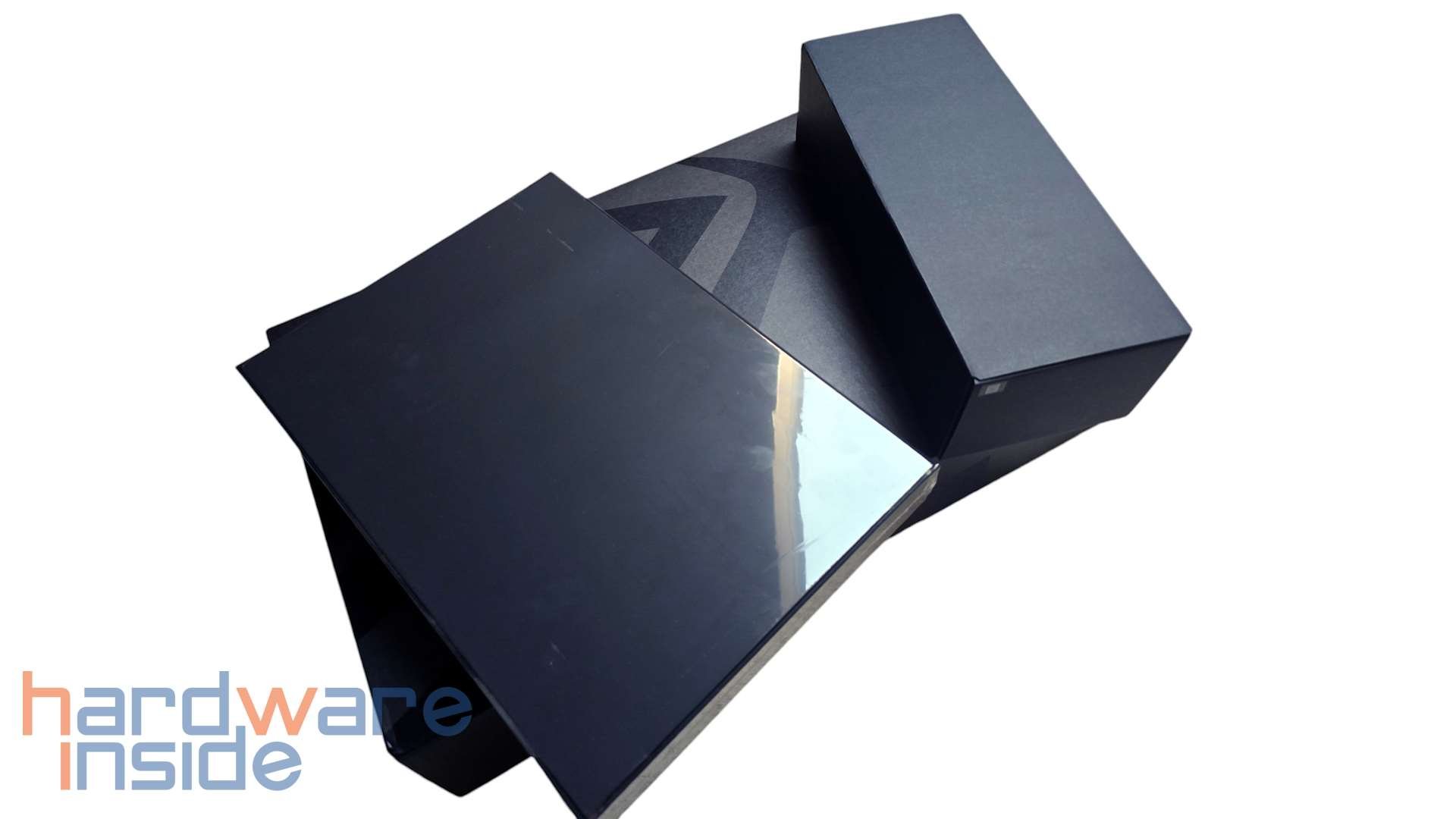 ASUS ROG Zephyrus G16 GA605W - 9.jpg