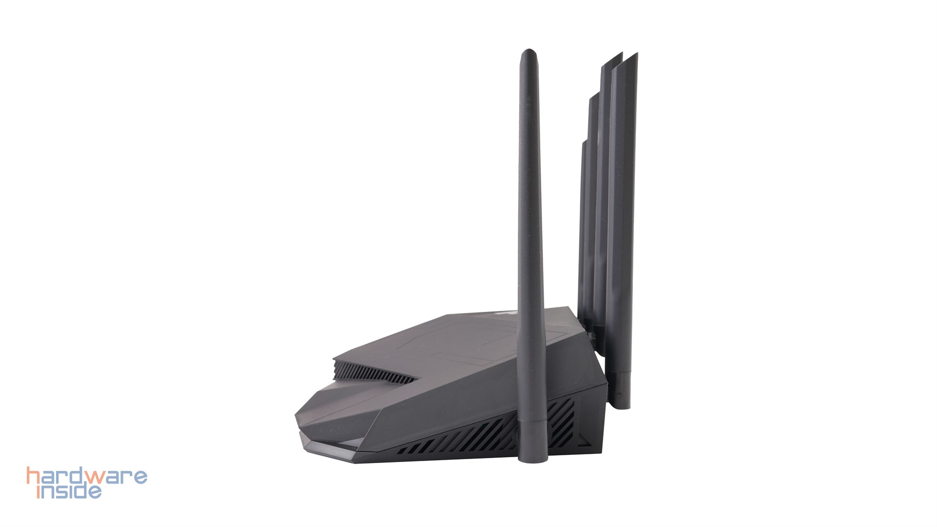 asus-tuf-gaming-ax5400-rechts.JPG