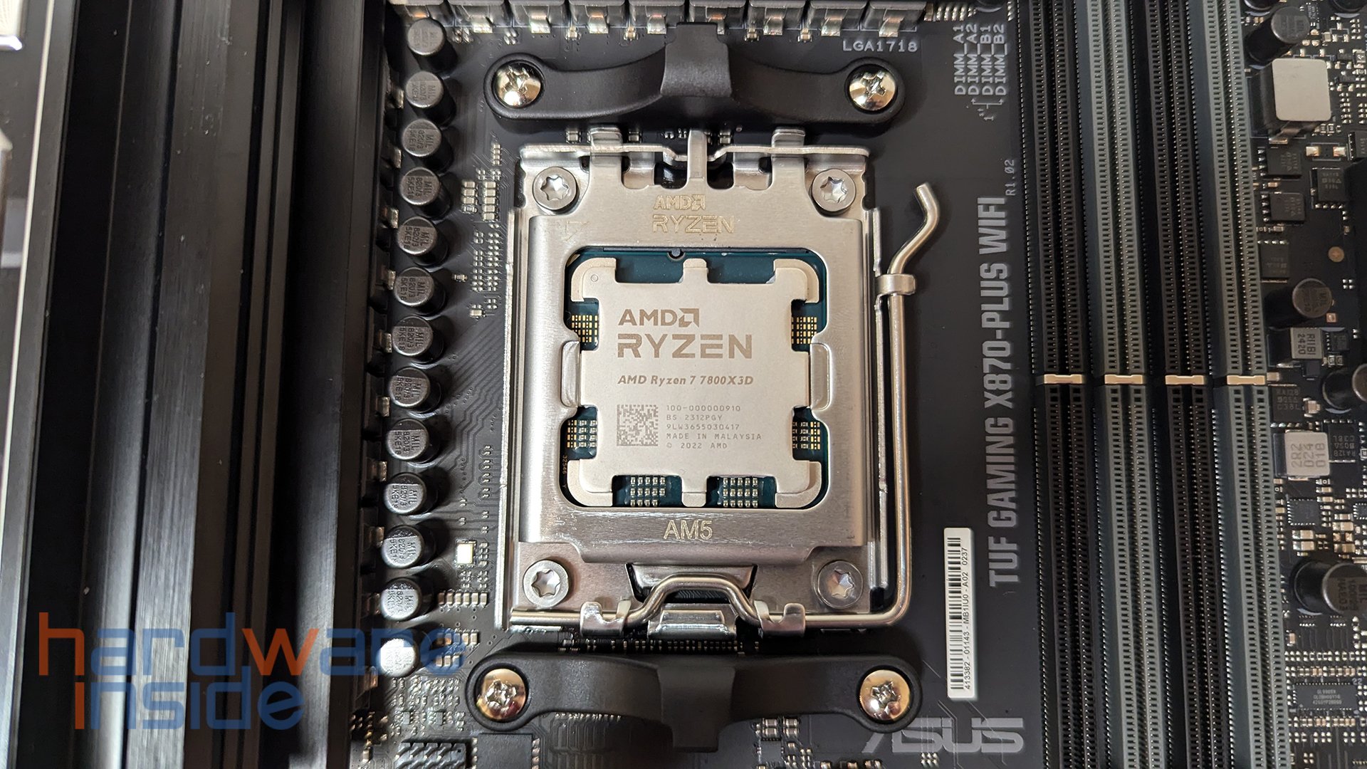 asus-tuf-x870-plus-wifi-mainboard-sockel-2.jpg