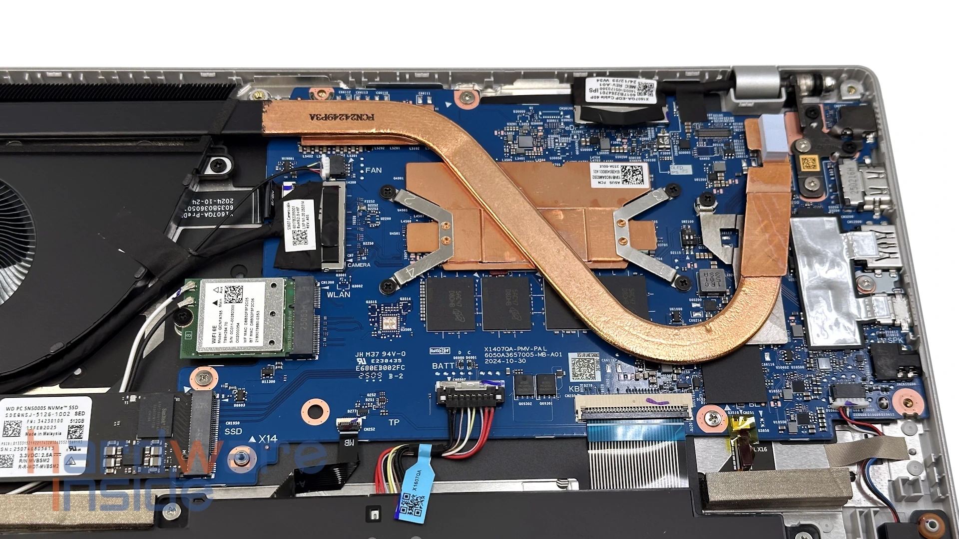 ASUS Vivobook 16 - 030.webp