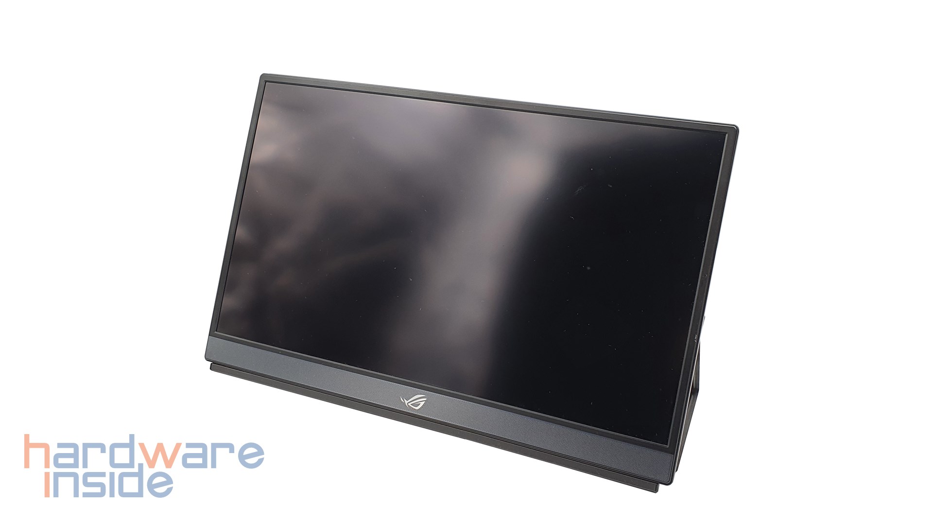 ASUS_ROG_Strix_XG17AHP_19.jpg