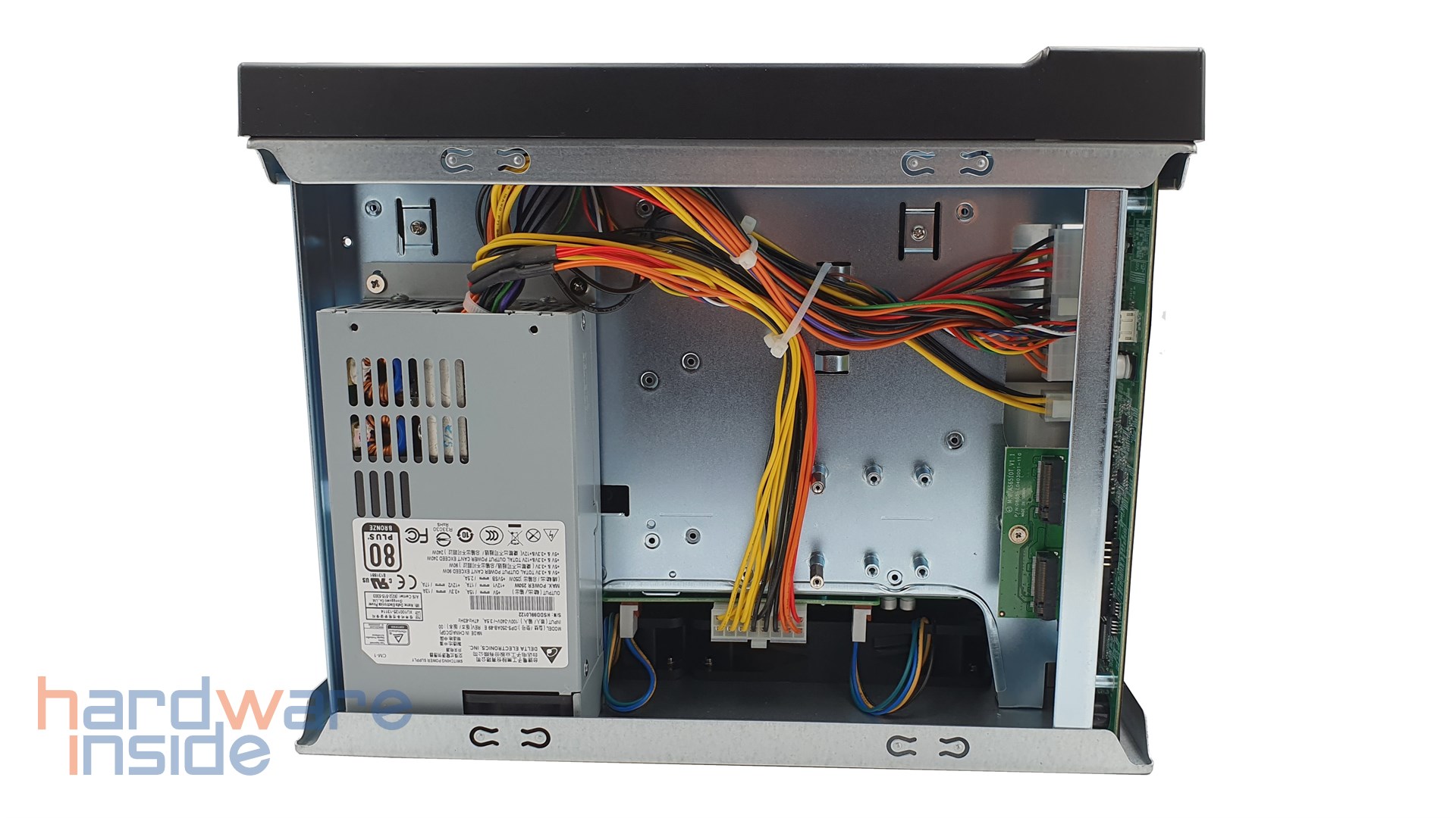 ASUSTOR LOCKERSTOR AS6508T - 12.jpg