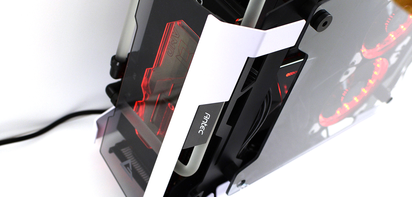 banner antec striker.jpg