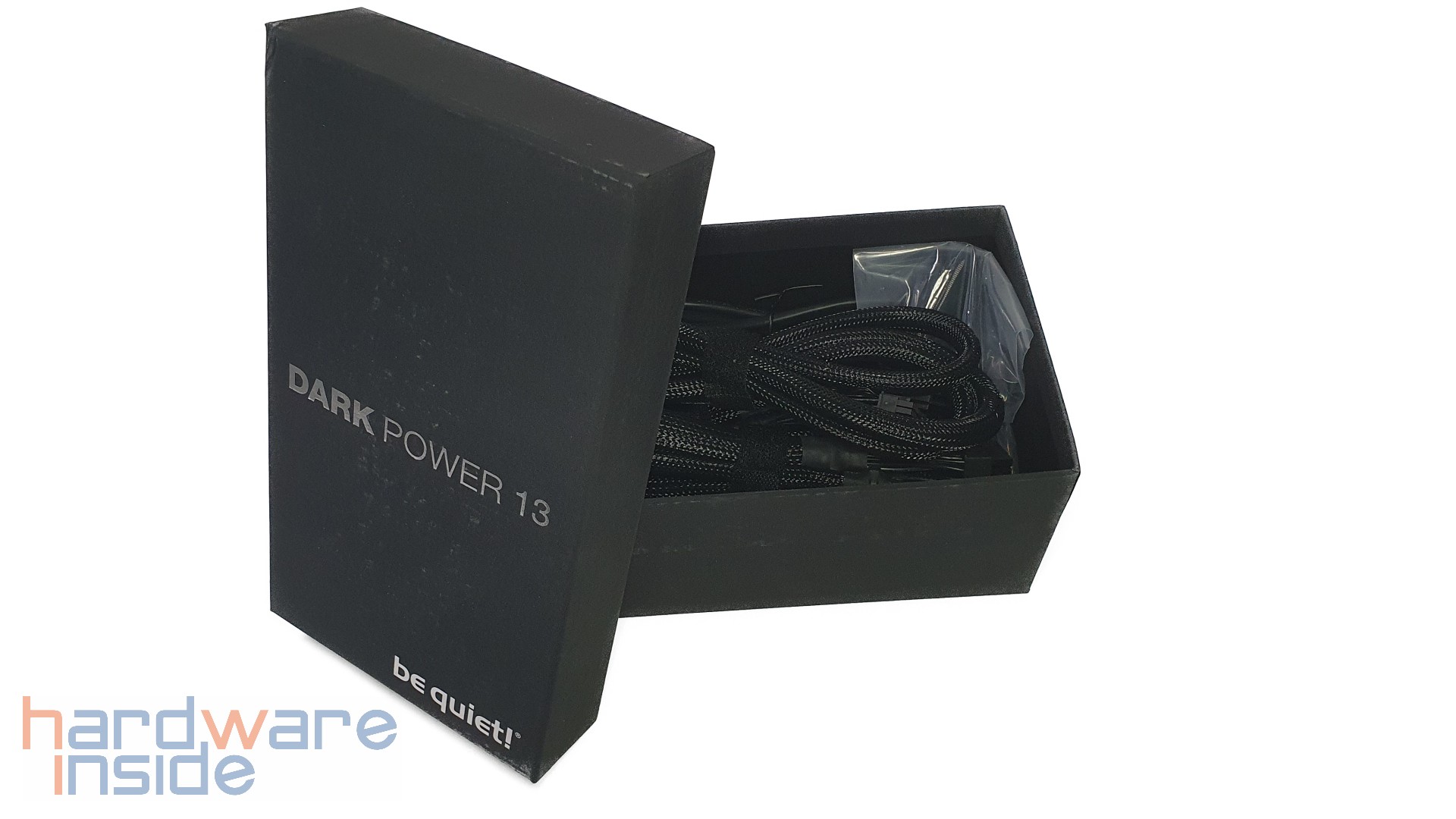 be_quiet_dark_power_13_zubehoer.jpg