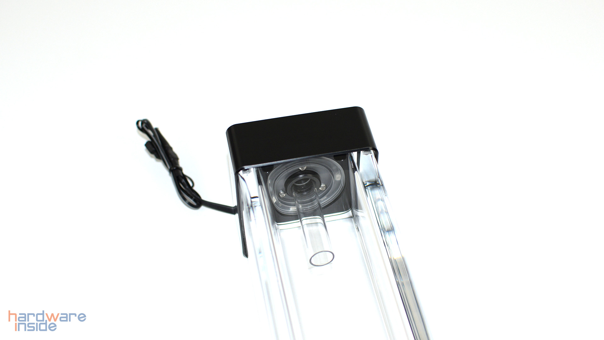 Bitspower Premium Cubiod Reservoir 150 (16).jpg