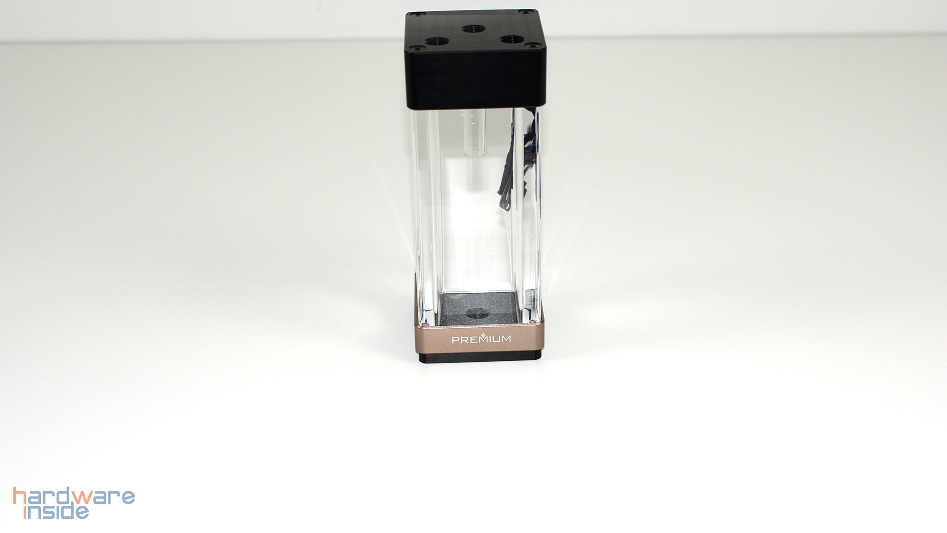 Bitspower Premium Cubiod Reservoir 150 (8).jpg