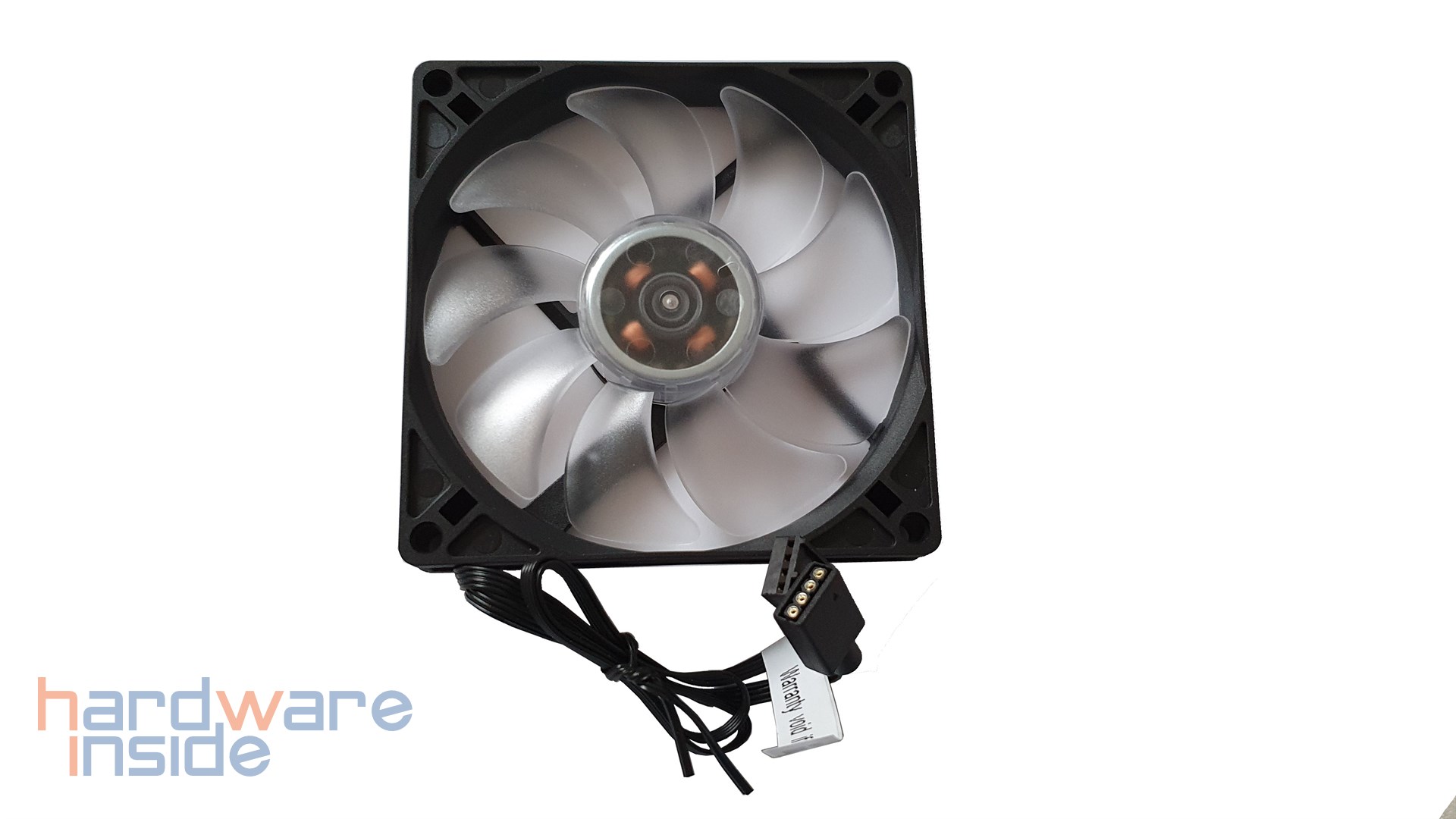 Cooler Master G200P - 7.jpg
