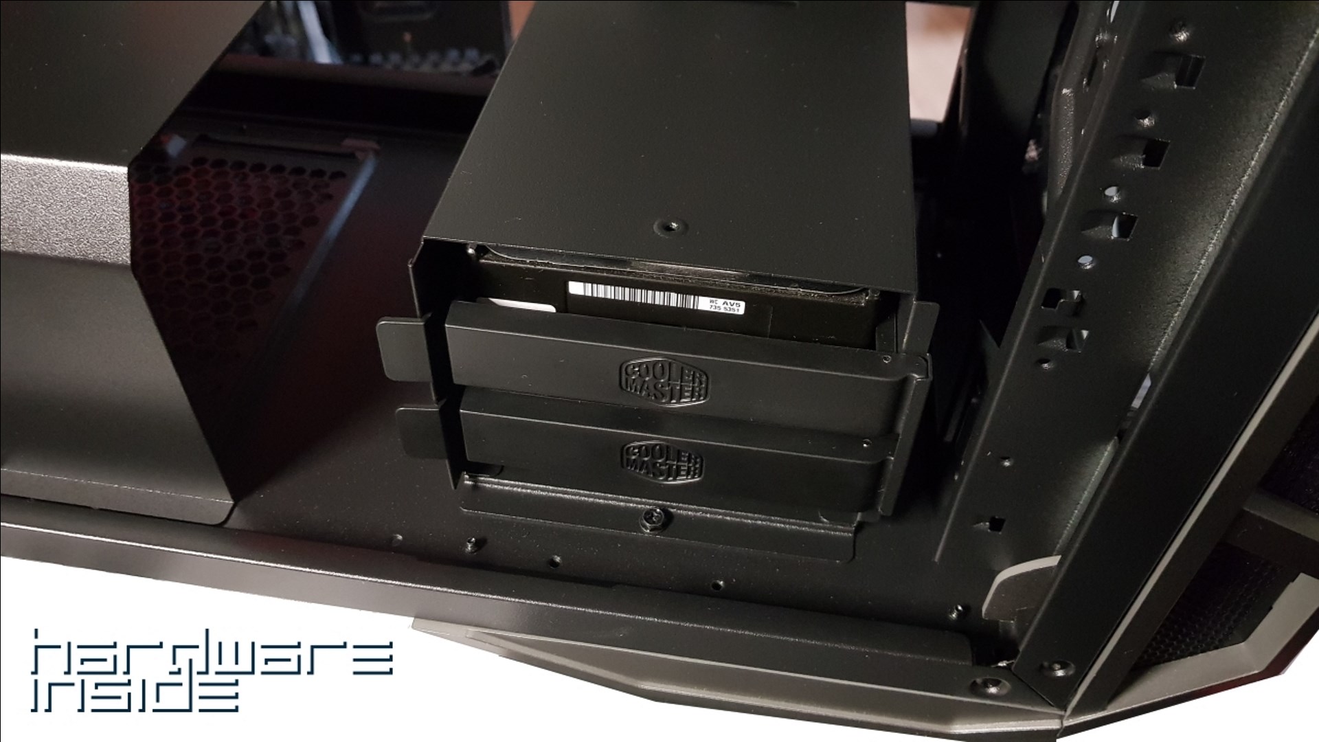 Cooler Master H500P Mesh Phantom Gaming Edition - 15