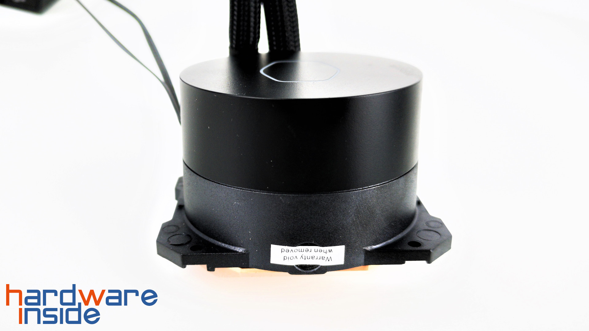 Cooler Master MasterLiquid ML240 V2_10.jpg