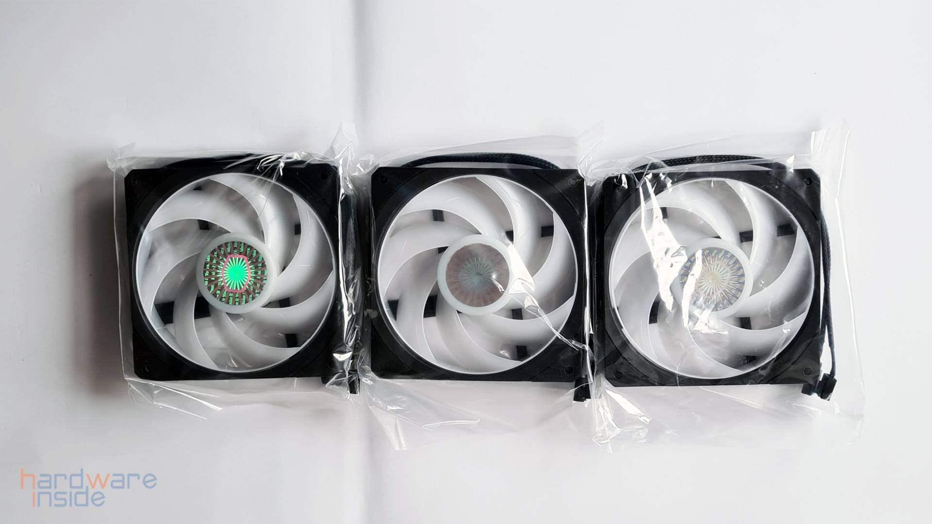 cooler master masterliquid pl360 flux_7.jpg